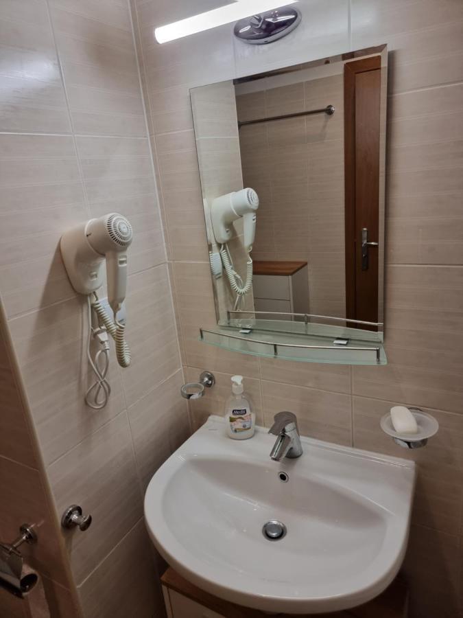 Borovets Ski&Spa Studio - Semiramida Garden A16 Luaran gambar